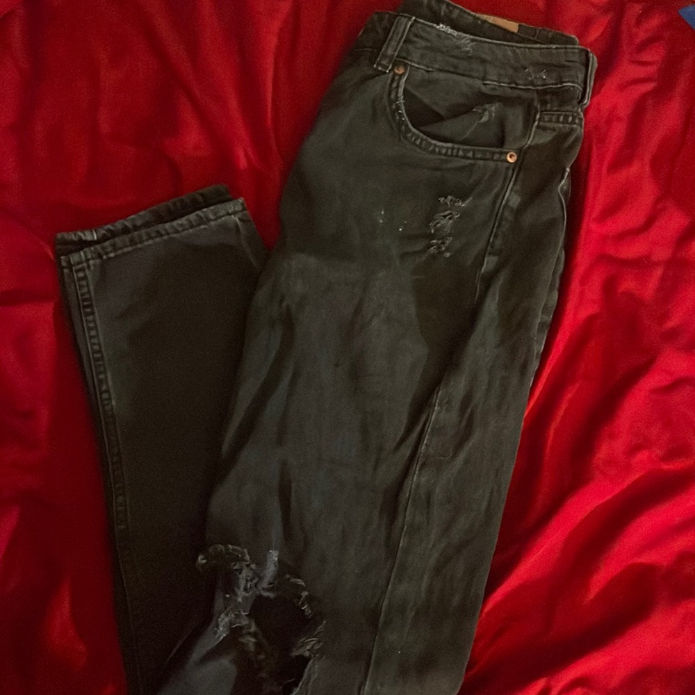 H&M divided boyfriend jeans **size: 4** **worn 1x**